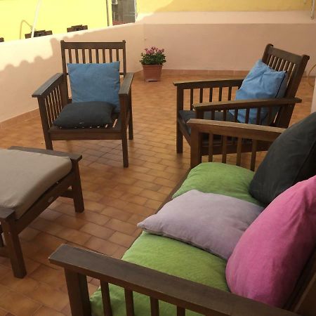 דירות קליארי Laura'S House מראה חיצוני תמונה