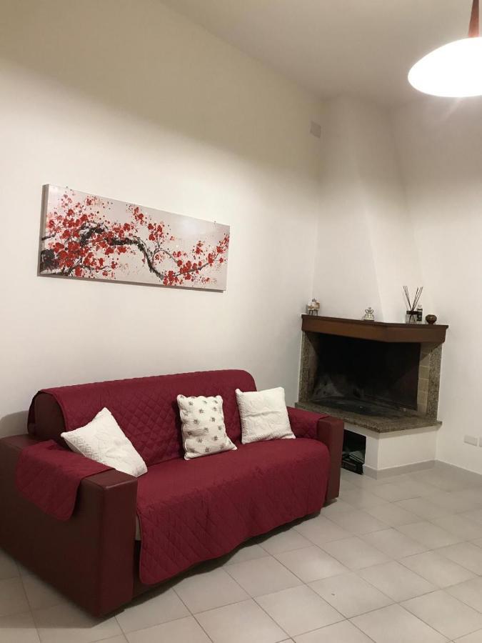 דירות קליארי Laura'S House מראה חיצוני תמונה